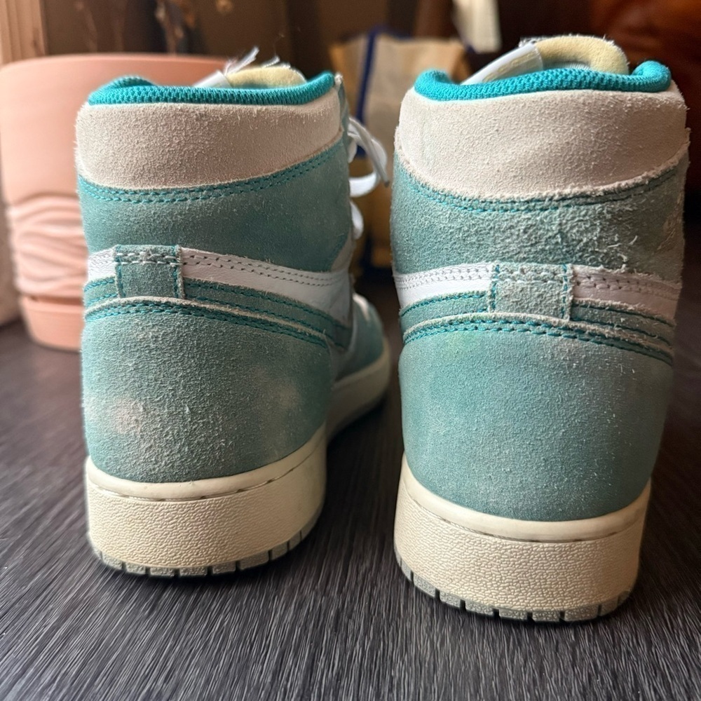 Air Jordan 1 Retro High Turbo Green White Sail Light Smoke Grey NIKE 5Y 5M 6.5W - Picture 6 of 9